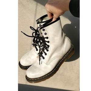 Dr Martins White Boots